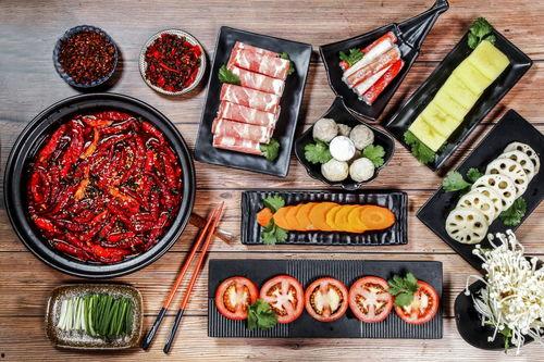 阿朱海底捞吃瓜黑料,揭秘明星隐私泄露背后的真相